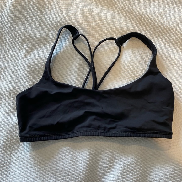 Black lululemon Y bra. Removable pads not included. - Picture 5 of 5